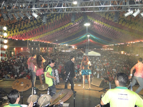 Beto Maradona prepara São João de Caculé em clima de copa do mundo