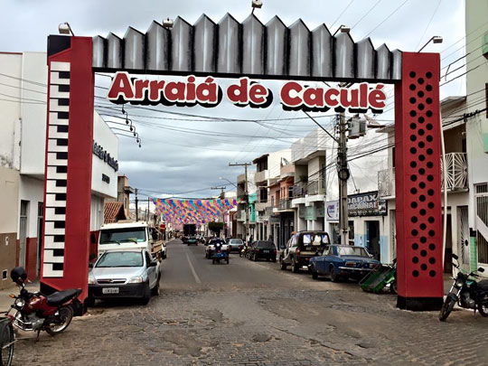 Preparativos para o Arraiá de Caculé estão em ritmo acelerado