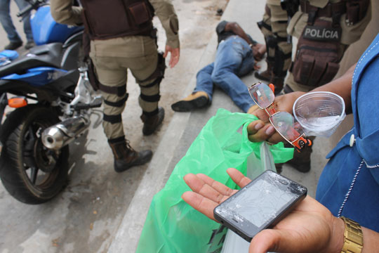 Brumado: Durante assalto, evangélica clama a Deus e polícia detém marginal