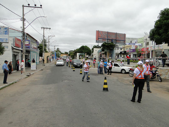 Câmara dos Deputados aprova permissão de porte de armas para agentes de trânsito