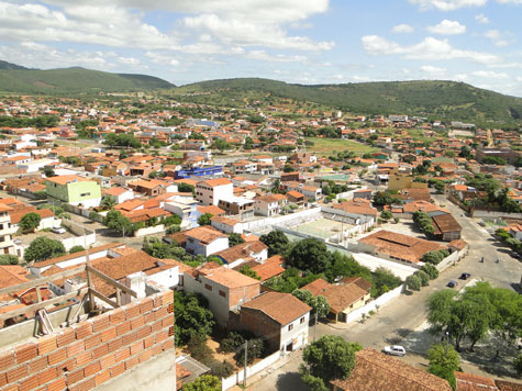 Sol e calor devem predominar neste domingo (26) de eleição em Brumado