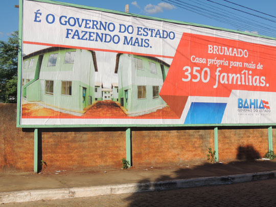 Governo estadual faz propaganda enganosa com obra federal em Brumado