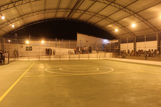 Brumado: Comunidade participa da inauguração da quadra da Escola Idalina Azevedo