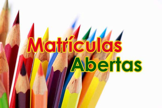 Caculé inicia matrículas para ano letivo de 2015 na rede municipal de ensino