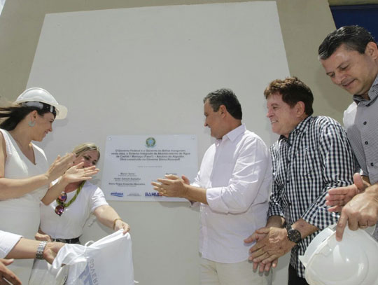 Ivana Bastos diz que ampliação da Adutora do Algodão é uma conquista de toda população