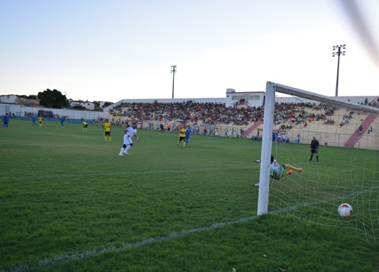 Botafogo aplica 8x0 no Santos e Magnesita empata com Vila no Brumadense de Futebol