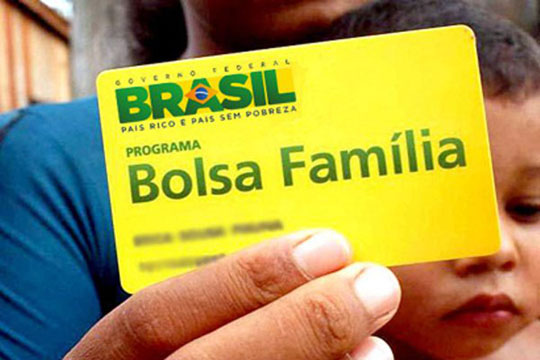 Ministério do Desenvolvimento Social quer apoio da população para evitar cortes no Bolsa Família