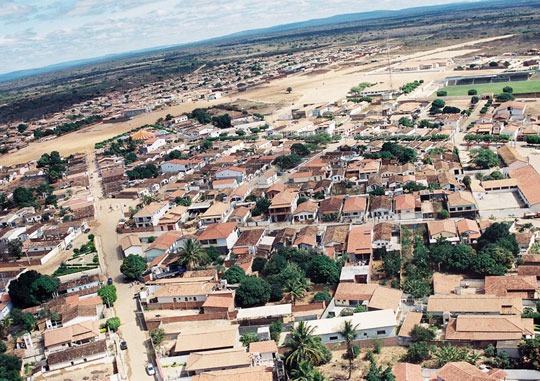 Condeúba: Homem é baleado após confusão no sítio do ex-vereador Diolino Telles