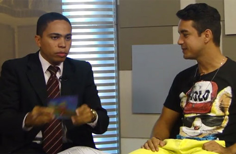 Banda Sem Limite: Chris Pimenta concede entrevista para TV integração, afiliada rede Globo em MG