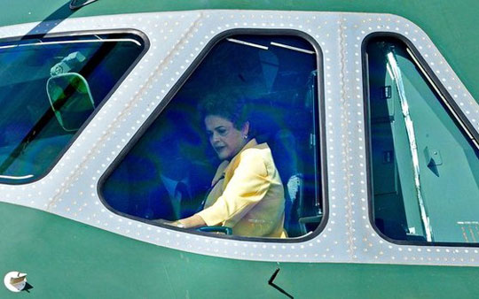 Dilma alcança R$ 268 mil em um dia de ?vaquinha virtual? para pagar viagens sem aviões da FAB