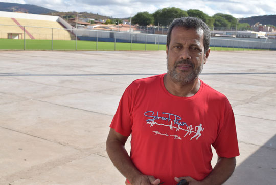 Projeto de nova arquibancada no Estádio Gilbertão visa Brumado na primeira divisão do Baiano