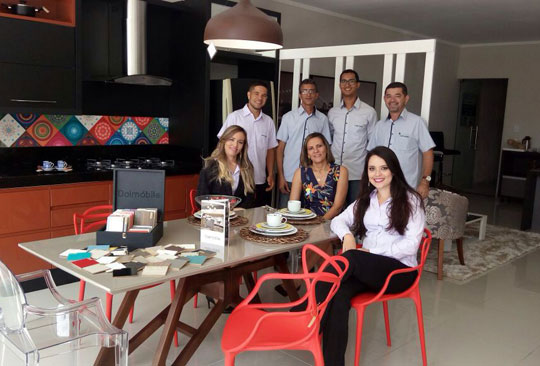 Dalmóbile investe e dobra tamanho de loja em Brumado