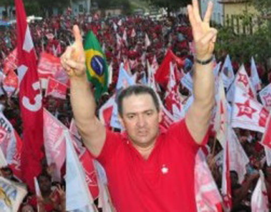 Érico Cardoso: Prefeito é multado em R$ 5 mil e terá de restituir mais de R$ 90 mil ao município