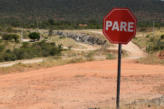Com obras paradas, Fiol deixa apenas impacto ambiental como herança na região de Brumado