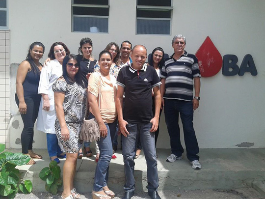 Servidores da Câmara de Brumado doam sangue no Hemoba