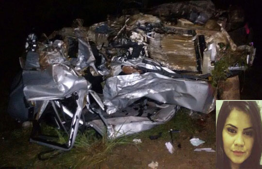 Guanambi: Acidente entre carros de passeio e caminhonete deixa dois mortos e seis feridos