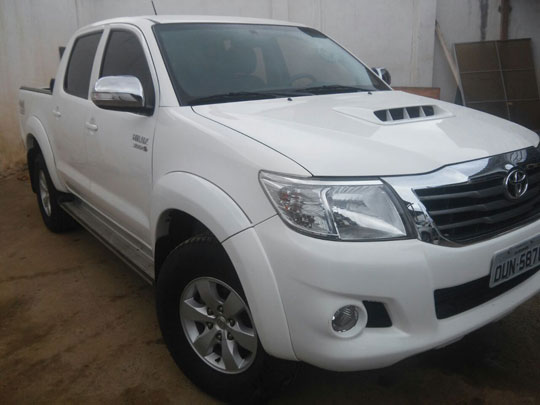 Quadrilha mantém gerente da Adab de Brumado e esposa como reféns durante roubo de veículo