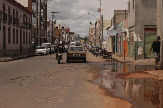 Brumado Notícias registra flagrante de imprudência no trânsito