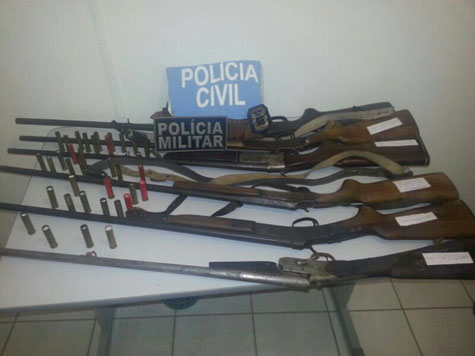 Ituaçu: Operação resulta na apreensão de armas e veículos