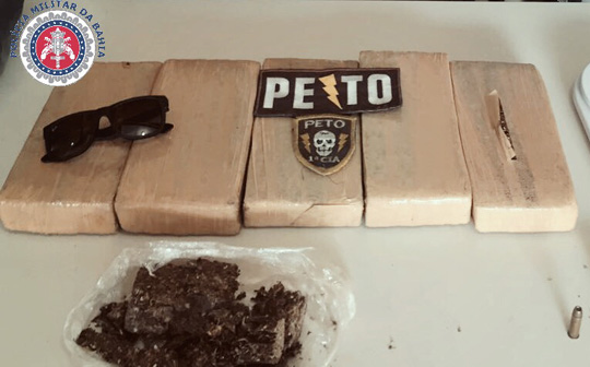 Onze quilos de maconha são apreendidos com traficantes em Jequié