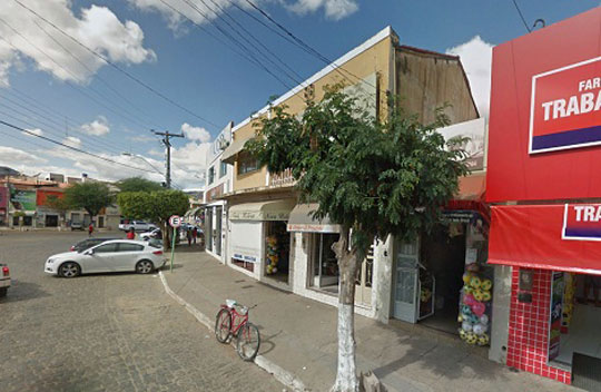 Jóias e relógios são roubados de joalheria no centro de Livramento de Nossa Senhora