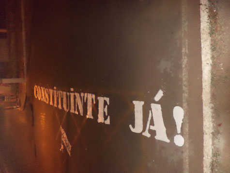 Brumado: Levante Popular da Juventude realiza intervenção na Avenida Otávio Mangabeira