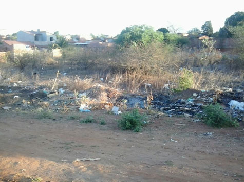 Brumado: Morador denuncia falta de segurança e abandono da Rua Altino Coqueiro