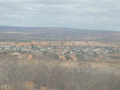Malhada de Pedras: Bandidos roubam porcos e queimam propriedade rural