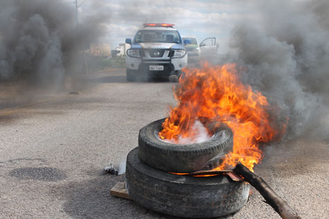 Brumado: Juiz diz que não tolerará atos de vandalismo e violência em manifestações contra presídio