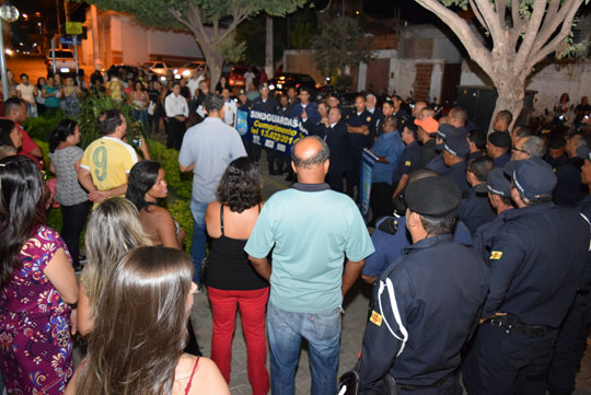 Projetos polêmicos do executivo serão votados hoje (06) na Câmara de Brumado