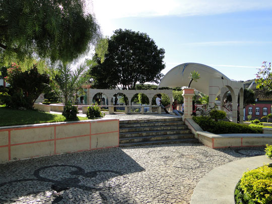 Moradores de Caetité sofrem com o não funcionamento da agência do Banco do Brasil