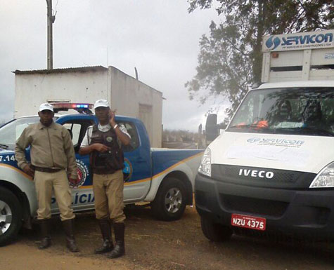 PRE e Derba recolhem animais nas rodovias do sudoeste baiano