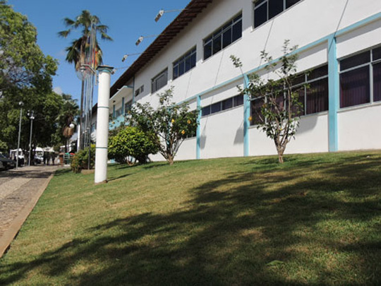 Prefeitura de Brumado diz que abonará faltas do dia 15 de março em razão da paralisação nacional