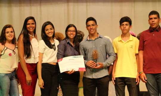 Rio do Antônio: Estudantes criam catálogo sobre plantas medicinais