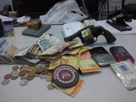 Sebastião Laranjeiras: Casal de assaltantes troca tiros com a polícia e morre