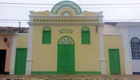 Igreja e teatro são restaurados em Rio de Contas