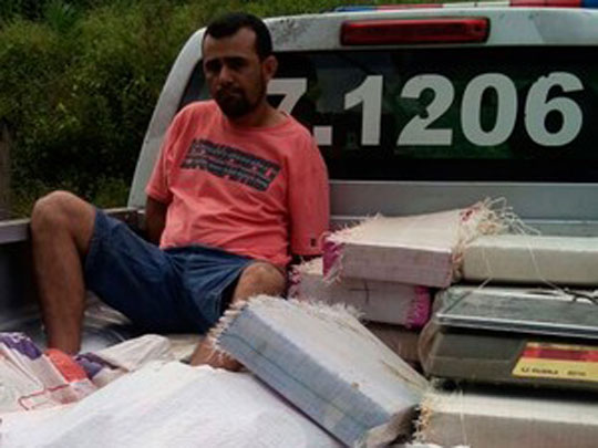 Vereador eleito preso com 270 kg de maconha é diplomado na Bahia