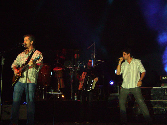 Victor & Léo na Festaneja 2015 em Livramento de Nossa Senhora