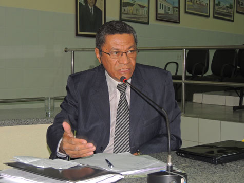 Zé Carlos dos Reis: ?Vitória Beltrão não tem capacidade para comandar a DPE?