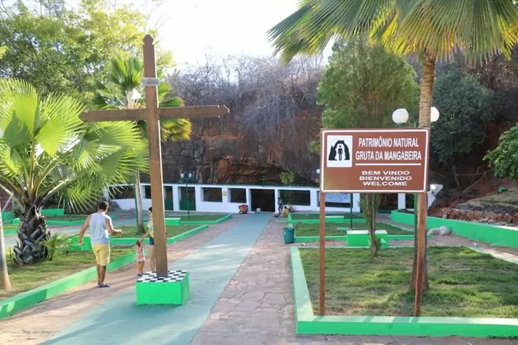 Setur realiza capacitação turística para funcionários do segmento em Ituaçu
