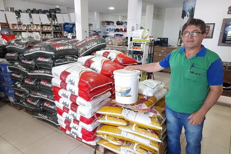 Brumado: Armazém do Criador dispõe de implementos para convivência com a seca