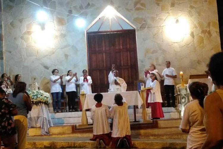 Dia de Nossa Senhora de Fátima é celebrado com festa em Brumado