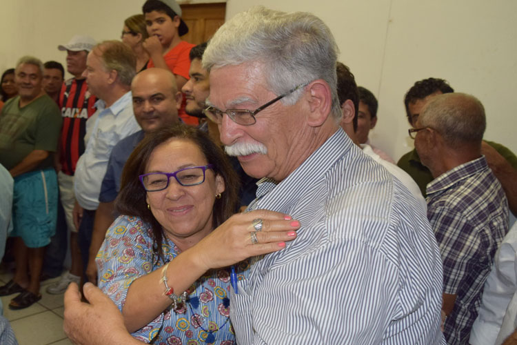 Prefeito de Brumado, deputado e senadora são multados pelo TRE-BA