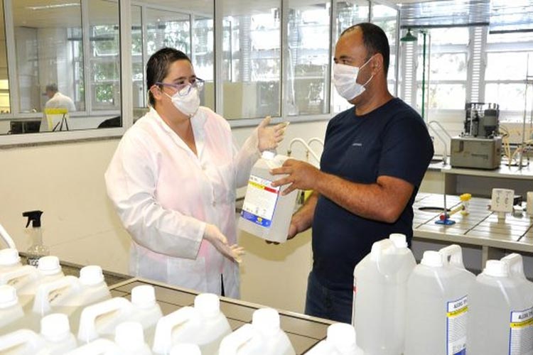 Bahia registra mais três mortes de pacientes com Covid-19