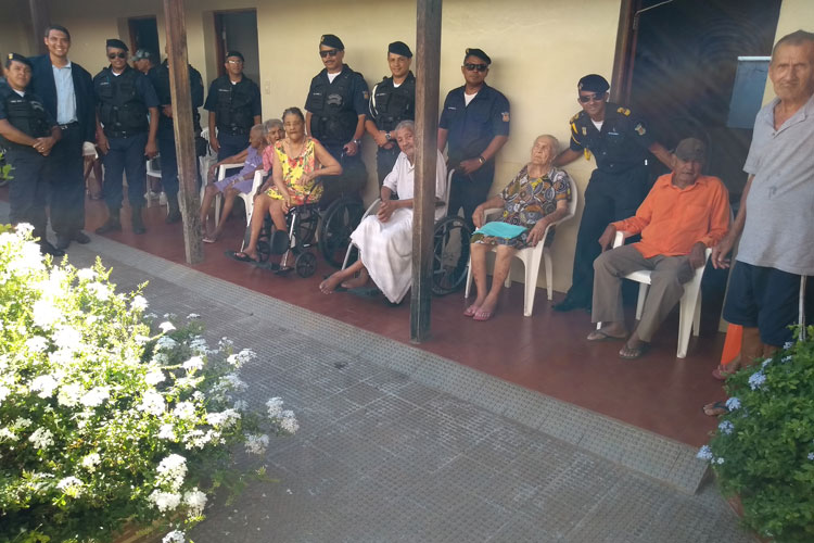 Brumado: Guarda Municipal promove tarde de atenção no lar dos idosos