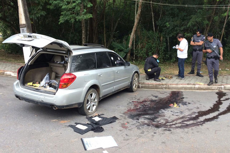 Governador de São Paulo parabeniza polícia: 'Bandidos no cemitério'