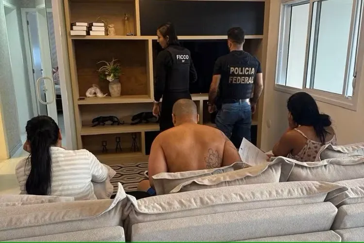 Suspeito de chefiar facção n Bahia é preso em cobertura avaliada em R$ 5 milhões