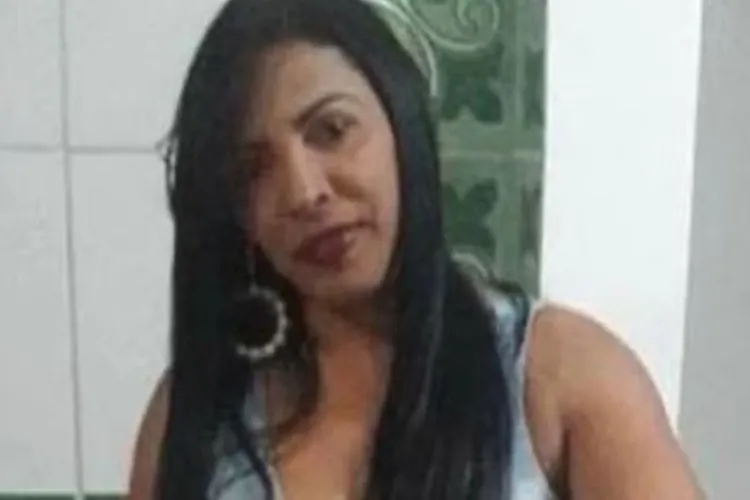 'Rainha do pó' é morta a tiros em box de mercado municipal de Poções