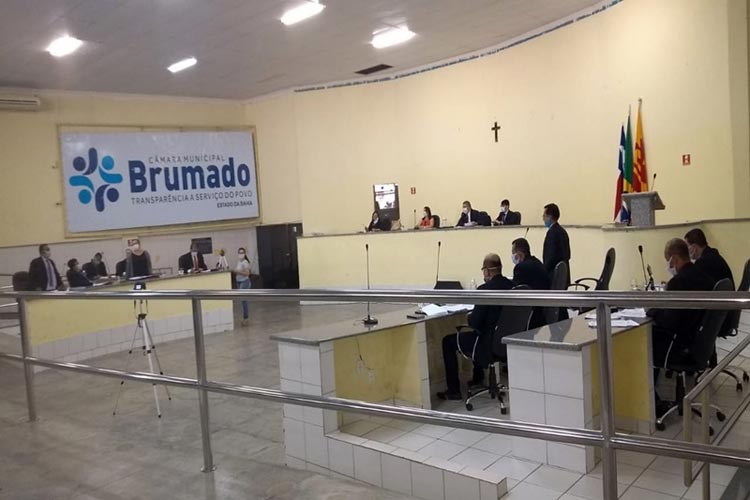 Brumado: Projeto do Executivo é aprovado com emenda que autoriza fiscalização por parte dos vereadores