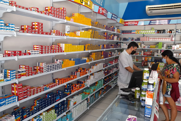 Surto de gripe esgota antigripais nas farmácias de Brumado